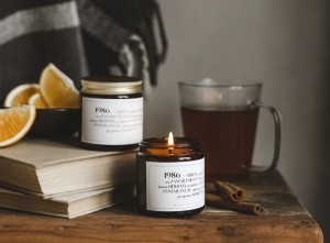 Ministerstwo Dobrego Mydła Świeca Zapachowa 1986, 120 ml 